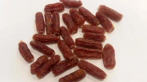 SALAČ Pamlsok Mäkký hovädzí párok, 250g